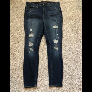 Torrid Sky High Skinny destructed jeans 16 R